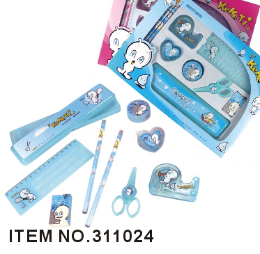 311024->>STATIONERY SET
